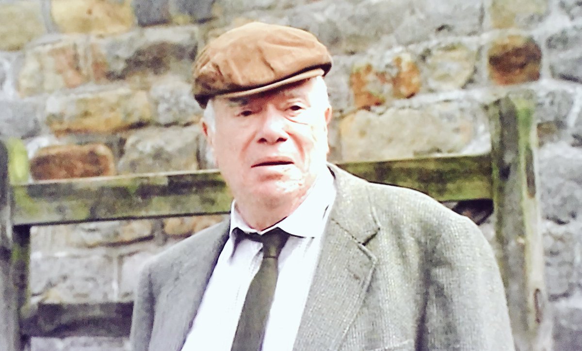 TvHeartbeat's tweet photo. One final case... @mrjoemcfadden @DerekFowldsshow #williamsimons #joemason #finalepisode 💔 https://t.co/4BXaWQqPZz
