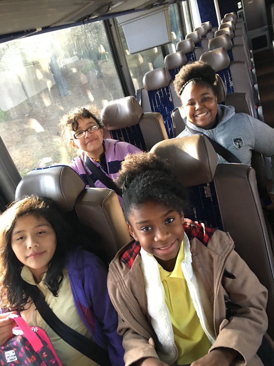 Z_STEM's tweet photo. Hutchinson Students enjoyed arriving in style with chartered buses and an excellent presentation from the Science Machine. Great Job Science Dept. #APSSCIENCEFAIR https://t.co/HC14HMRb0l