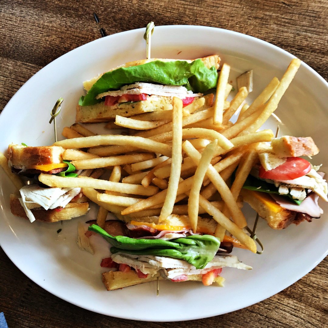 Do you love <a href="/190sunset/">190sunset</a>? Join the club (sandwich).