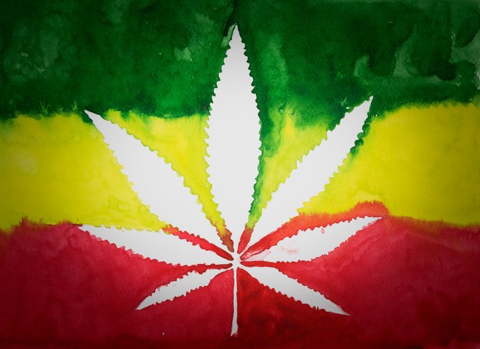 JuJuRoyalBrand's tweet photo. #Rastafarians are the chosen people of God and carry the symbol of the Nazarites - symbolizing the separation from war and evil to promote peacefulness of God’s kingdom on earth for all humanity. #Jah! https://t.co/hhIr0CGSmb