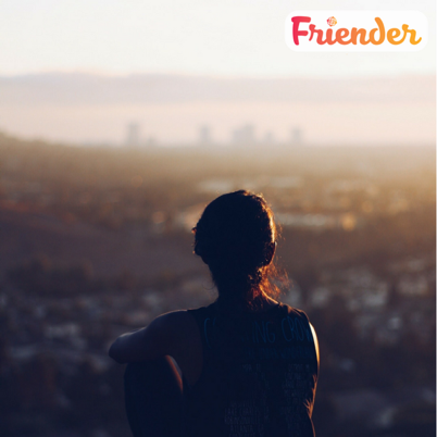 friender_app's tweet photo. When you’re the new gal or guy in a big city, it can be hard to connect with new people… but #Friender makes it easy! Download it today. https://t.co/OosygyLEJH https://t.co/s9o4Ze3p6f