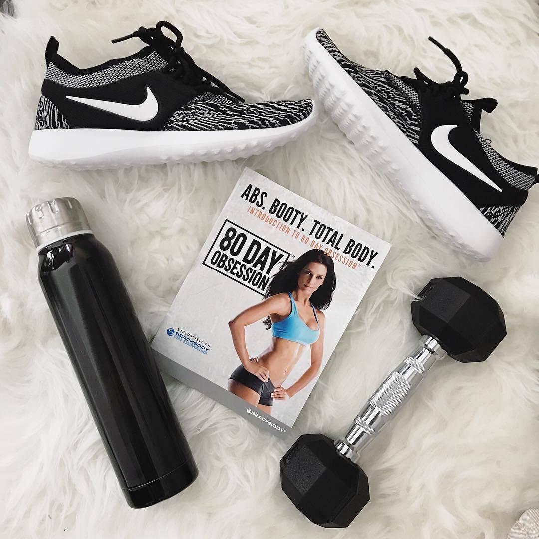 Shout-out to everyone going strong in Week 2 of #80DayObsession! 💪 RT if you're feeling stronger this week! #BOD 

Photo Credit: Brittanie H.