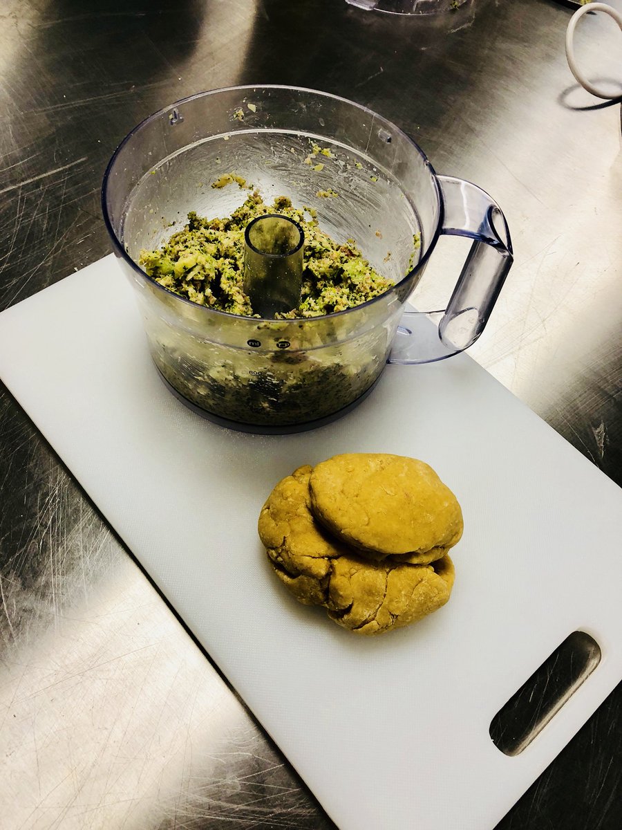 Q3_DT's tweet photo. Our Year 10 Food &amp; Nutrition students have made some amazing fresh pasta ravioli today. @q3academy #pasta #ravioli #food #dt https://t.co/TOo67Ol8z7