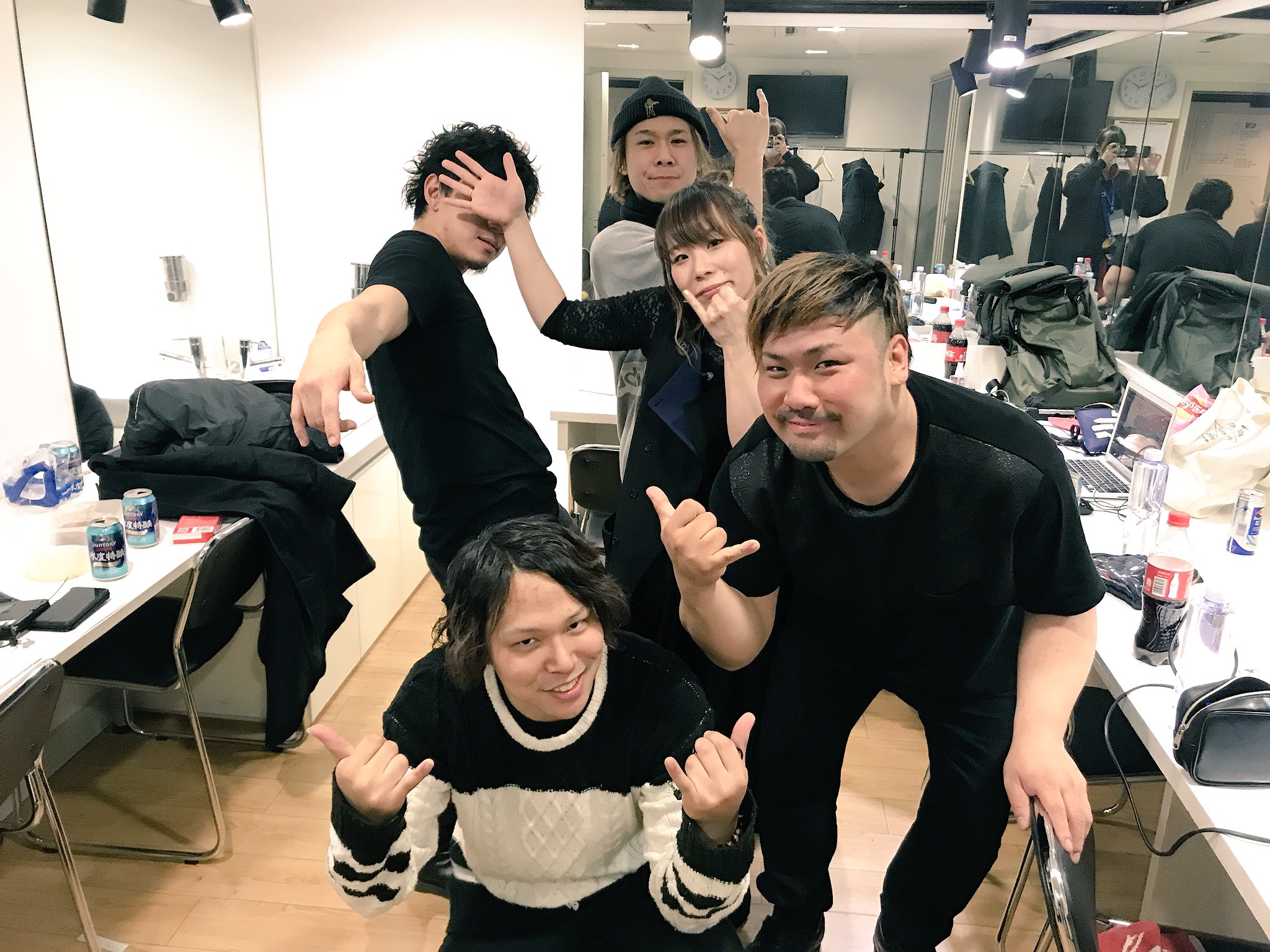 Icchan On Twitter バンドメンバー Bass 宮田 レフティ リョウ Keyboard 北村真奈美 Guitar 香取真人 Manipulator Kung Fu Jumper Drums Icchan Https T Co Ciavvwqrim Twitter