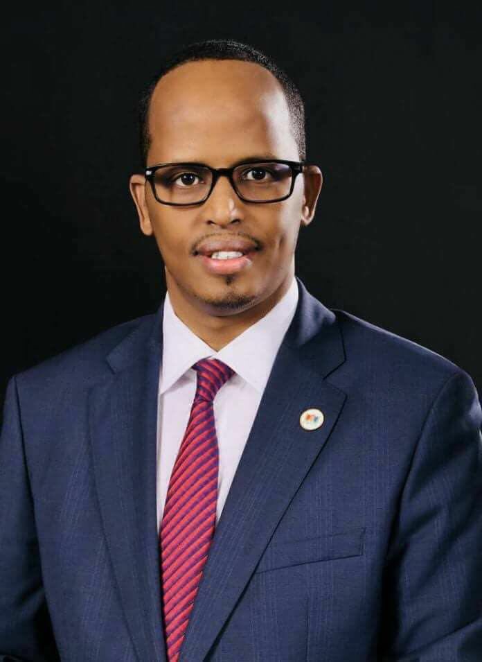 Gudoomiyaha Gobolka Benaadir Ahna Duqa Magaalada Muqdisho ee Xafiiska sii baneynaya ayaa magacaabay Guddiga Xilwarerjinta. Guddigan oo ka kooban 13 xubnood oo isugu jira Rag iyo Dumar.