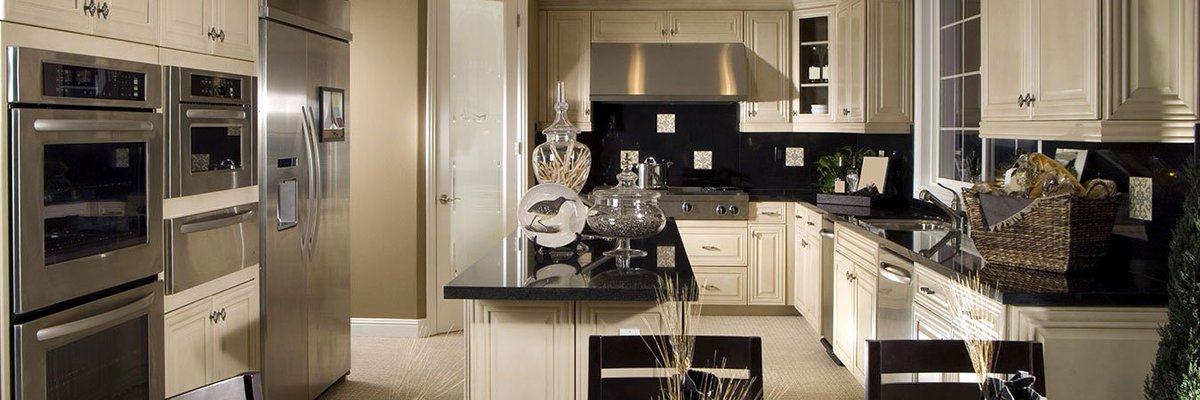 mdupredesign's tweet image. #MichelleDupréDesign&amp;amp;Company #DesignWithConfidence #InteriorDesign #ColorWithConfidence #BeautifulCabinetdoors #Mordendoors
