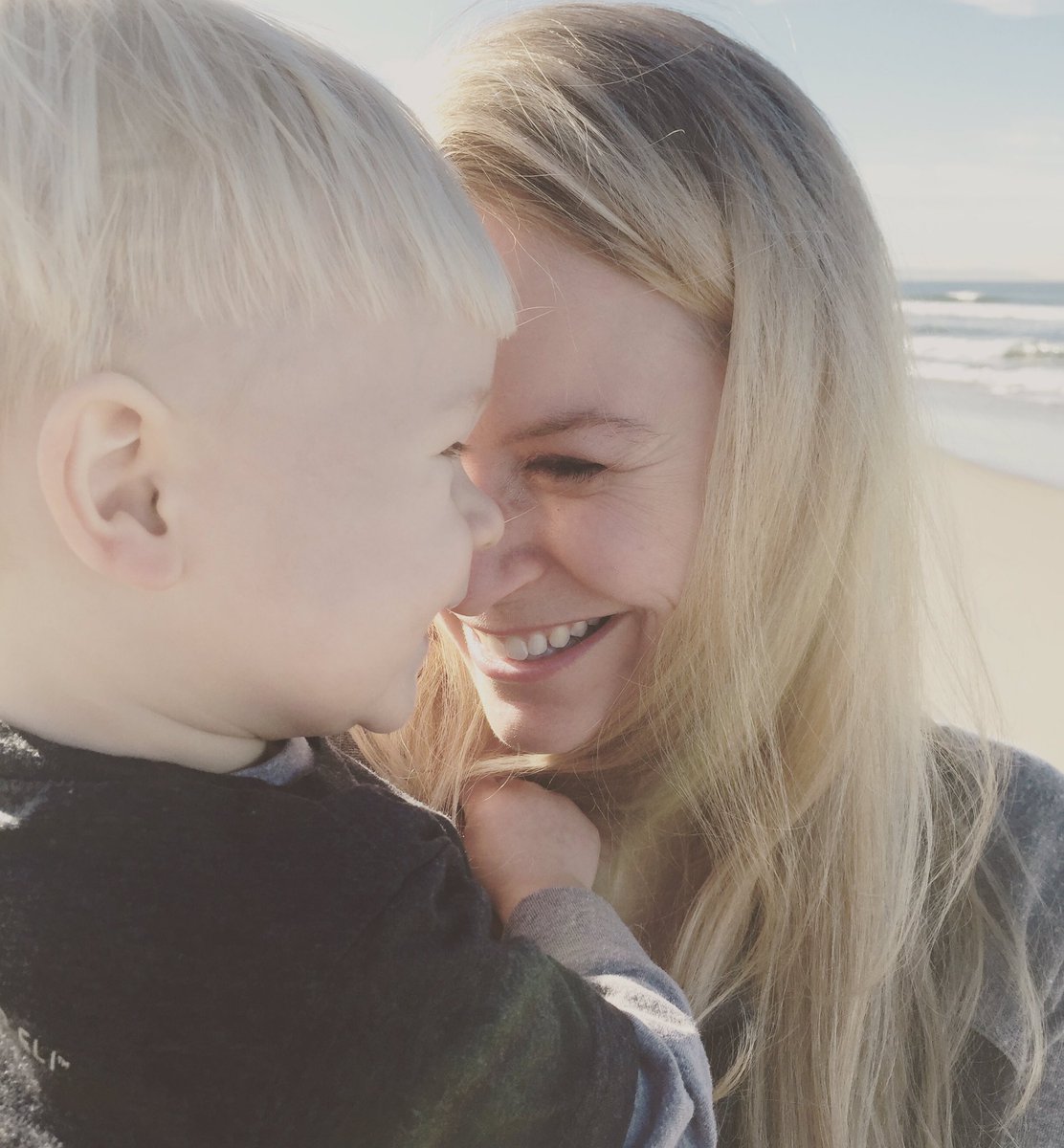 iamchrisklein's tweet image. My beautiful angel @lainarose is making another beautiful angel. Easton's going to be a big Brother. 24 weeks along. We are so #blessed.