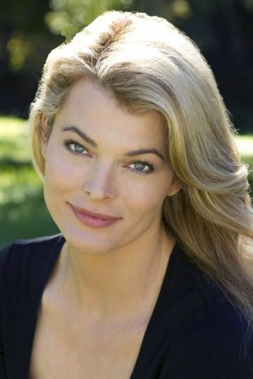 Happy birthday Stephanie Romanov          