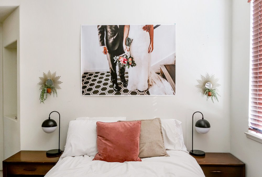 ParaboPress_old's tweet photo. ✨#GIVEAWAY✨ Makeover your entire house w/ $250 in Parabo credit AND a 1-year subscription to #ParaboBox! In addition to the one grand prize winner, TEN folks will receive $100 in Parabo credit.
.
How to win:
Find this post on Insta before 1/31!
📷 : @TheCreaMag https://t.co/pMeVgcZi1z