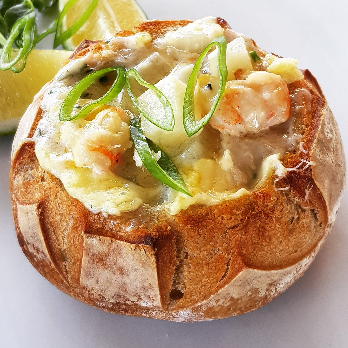 CrabshackNbbq's tweet photo. crab chowder in artisan sourdough bread bowl... Say no more #waterwise #Capetowndrought #homemade #crabshackCT #Kloofstreet #Capetown https://t.co/4WokWeYgr0