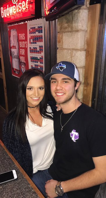 Only reason I&rsquo;m thankful for Accounting class is bc I met this guy❤️ https://t.co/dp77vmHTjh<a href="/tag/softsmile"class="tags"><span>#softsmile</span></a>