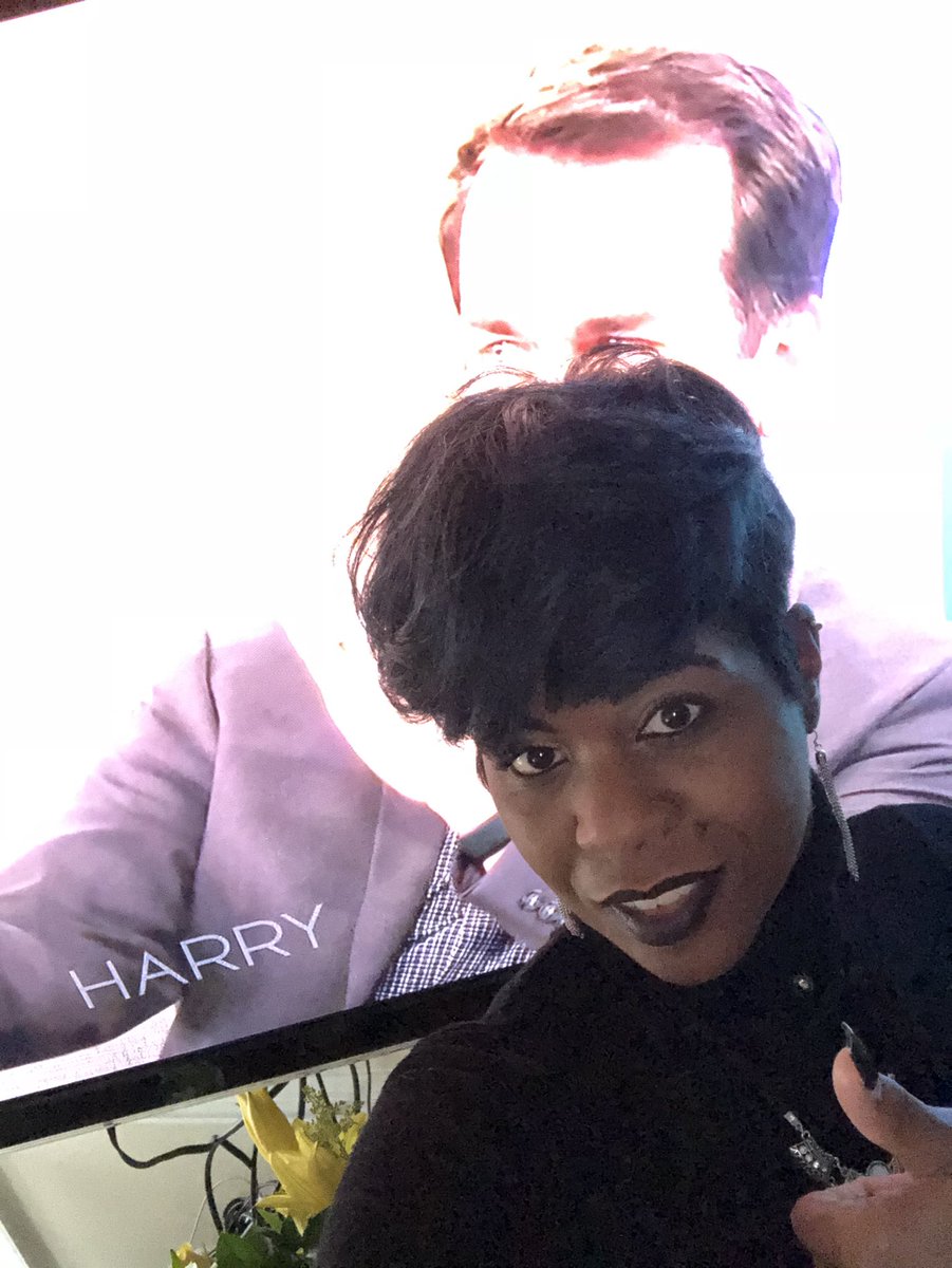 RetaMonique's tweet photo. Hey @HarryConnickJR pick me!!!!   #HarryShow https://t.co/ItInsih7XN