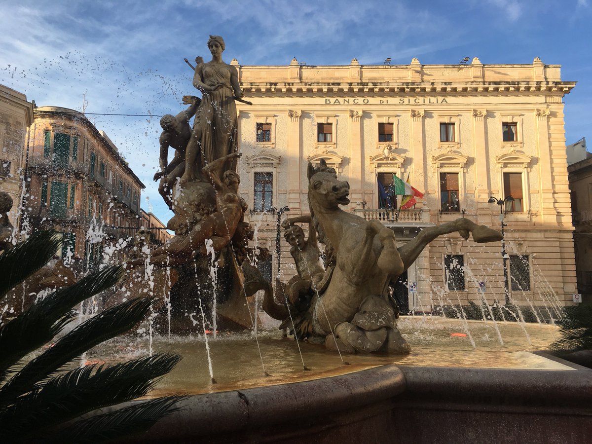 Fountain of Diana (Ortigia Island) - Sicily