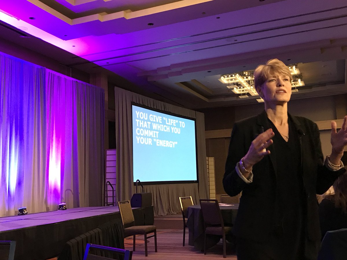 MsTrangTruong's tweet photo. Thank you Gigi Woodruff for this incredible, eye opening, &amp; Impactful session on emotional intelligence and the complex journey behind it. #YUSAAllStaff #ForaBetterUs #becauseY #causedrivenleadership https://t.co/2AyXVB3N2Q