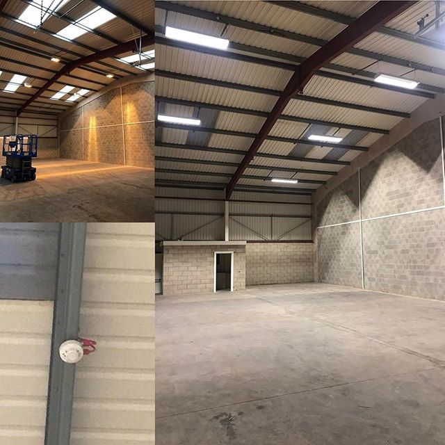 hms_electrical's tweet photo. This weeks project going well. Old low bay light fittings replaced with new led fittings and a new fire alarm being installed. The difference the Led fittings make to the lighting levels whilst halving the running costs is amazing. #lightingtheway #fires… https://t.co/h4NmroN1VE https://t.co/DDw2ezAO6q
