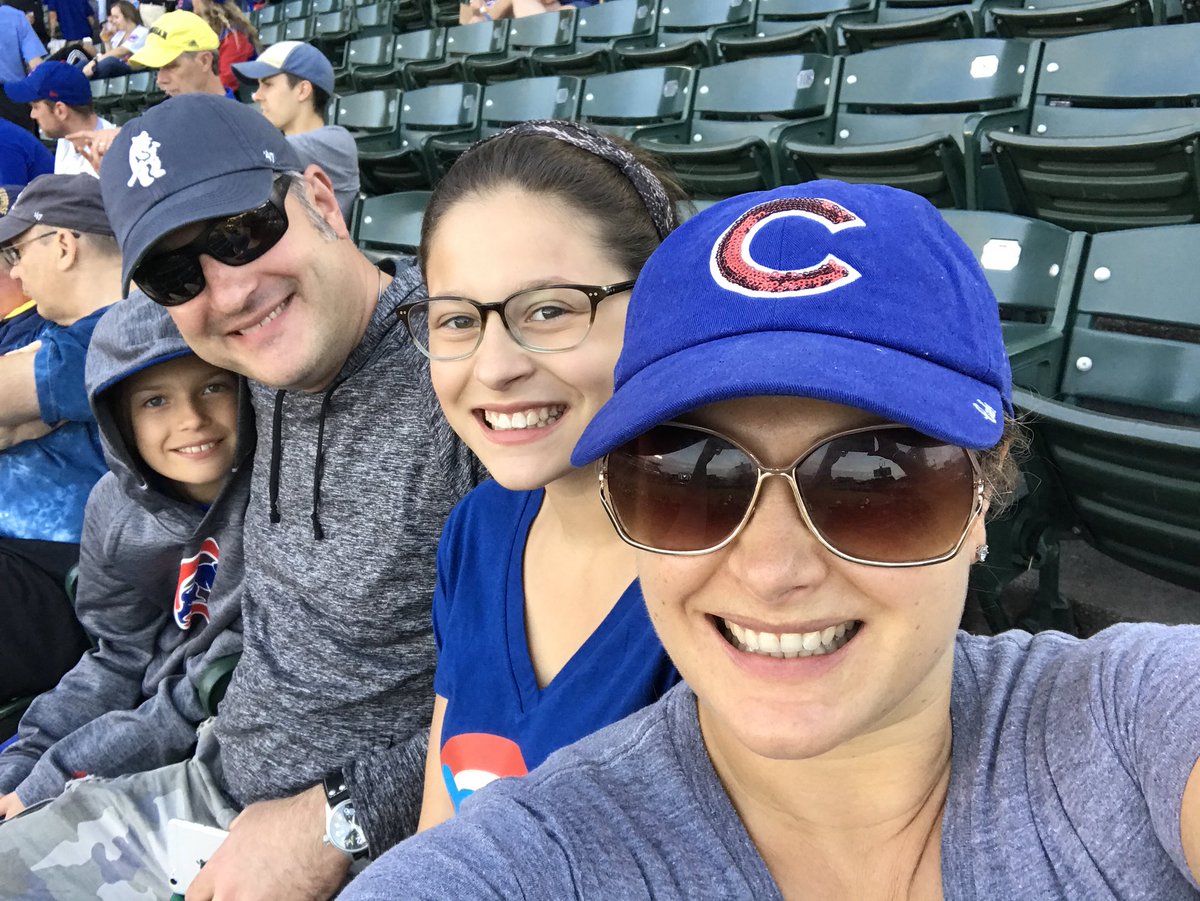 MELibrary201's tweet photo. Team Anonymous. Challenge #20- Family pic. #MEHSTweets https://t.co/vGrXmGHST9