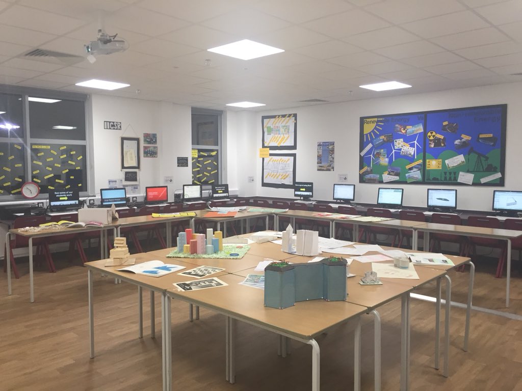 DECHeathSchool's tweet photo. It’s options evening come and find out what @DECinSchools is all about! @TheHeathSchool https://t.co/WbfttPyTUg