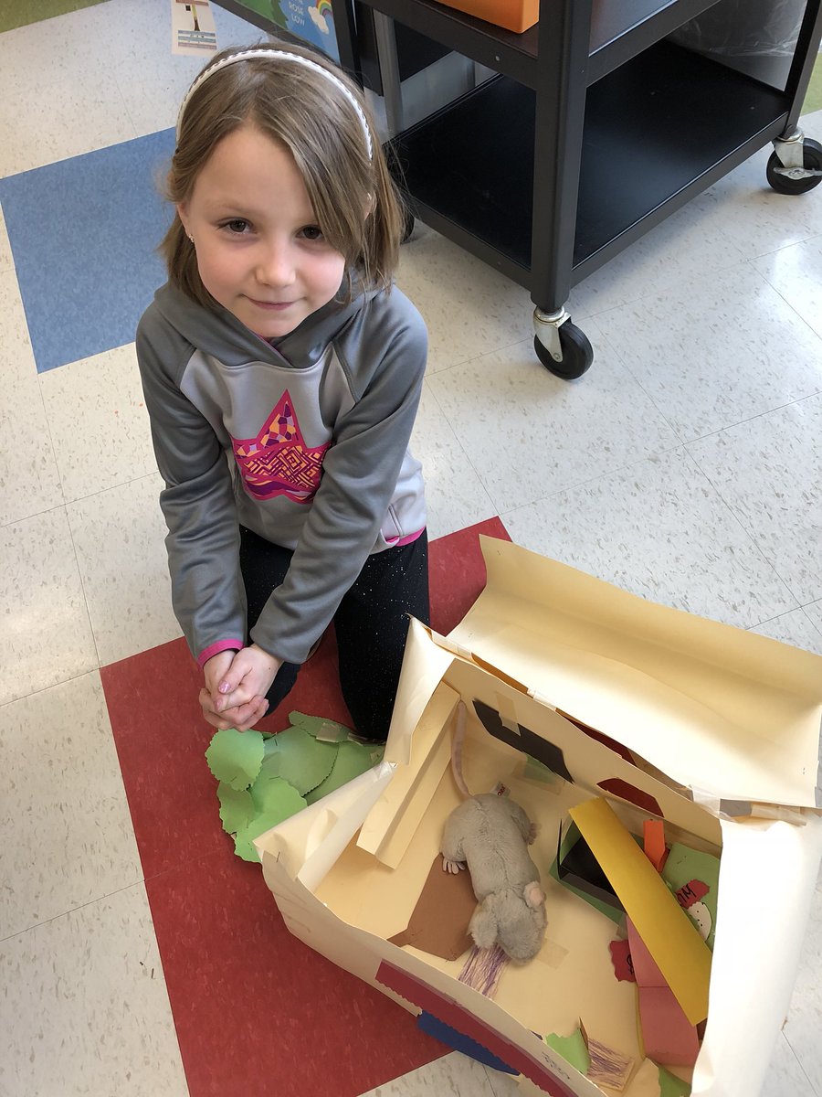 MrsElliott2nd's tweet photo. Madison tweets” I made a house for Ralph the Mouse instead of keeping him in the bag Mrs. Elliott had!” #creativekid #EHKidTweets #EastHighLeaders https://t.co/lKfx4Zz9pa