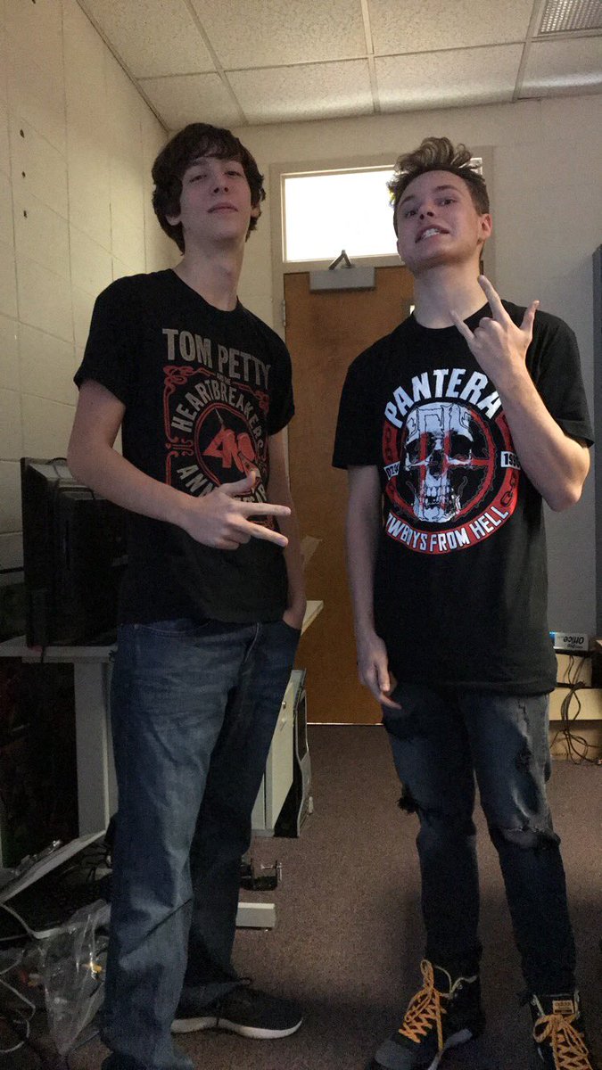 POfficaltm's tweet image. Ganna be calibrating with another band soon.👌🏻