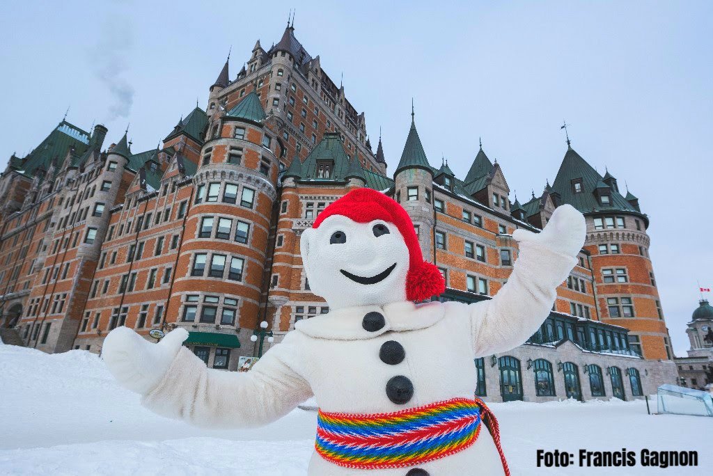 ViajaBonito's tweet photo. #YoMePongoDeBuenas con las 10 COSAS QUE HACER en @CarnavalQc @TourismeQuebec CARNAVAL DE QUEBEC #TravelToDo https://t.co/8MdDl8b7SW #FelizMiércoles #Canada https://t.co/mub4Pyfiw6
