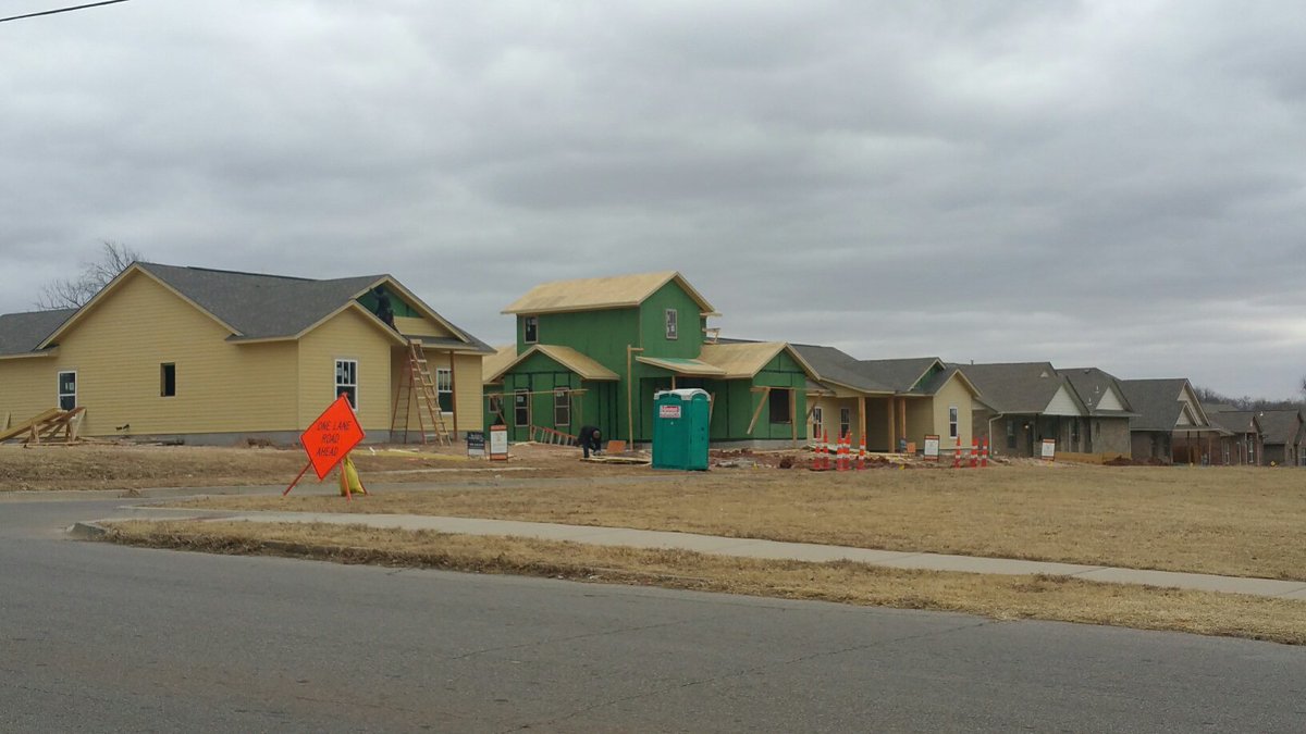 OKC_SNI's tweet photo. Check out the progress by one of our affordable housing partners, Progress OKC, on 3 new homes in @CEH_OKC! These beautiful homes are being built by McAlister Construction &amp; will be listed soon by @VerbodeGroup. Stay tuned! #snipartnersingood

https://t.co/AGD3xK0cBc https://t.co/RiI8P4RILG