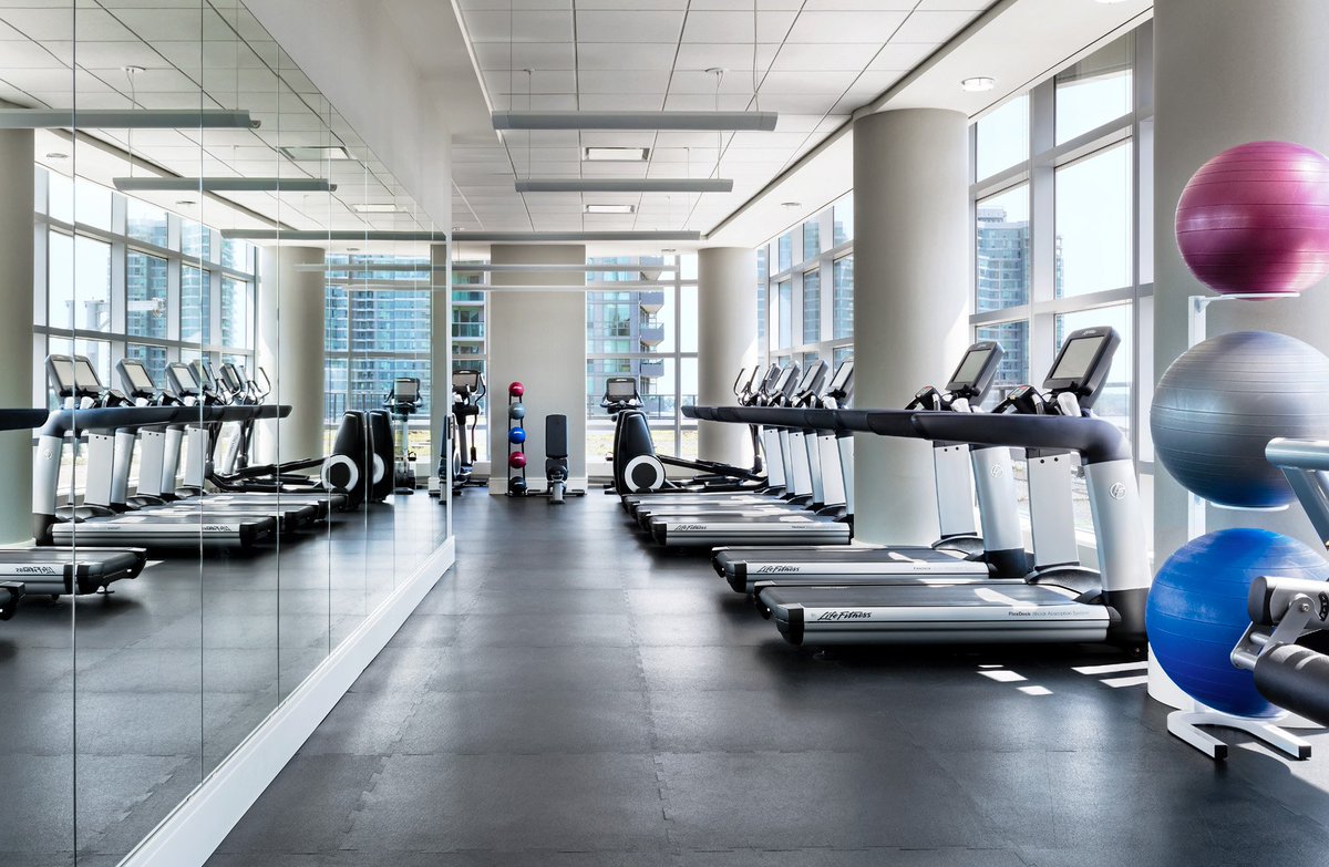 Delta Toronto tweet media