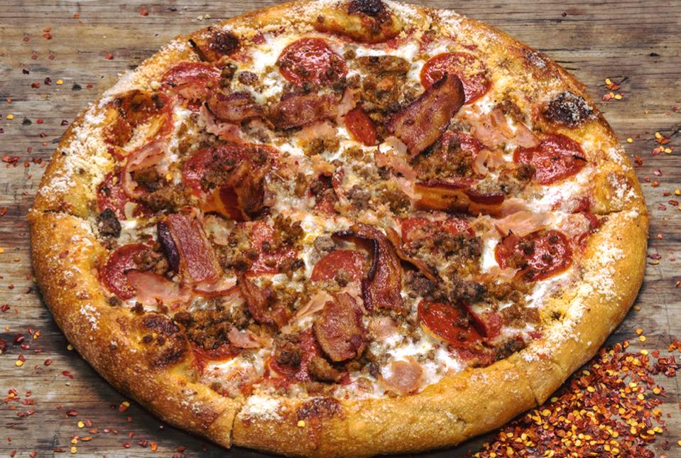 MellowDESTIN's tweet image. Our Mighty Meaty is piled high with pepperoni, sausage, ground beef, ham, and Applewood bacon! Who wants one? 😋 🍕