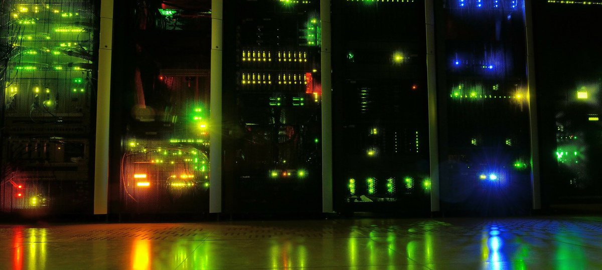 DomainsAnytime's tweet photo. Web hosting, domain name #DomainNames #websites #blogs #godaddy #onlinemarketing #webdesign https://t.co/NFTrfYZgCn https://t.co/ssAVgUBUsl