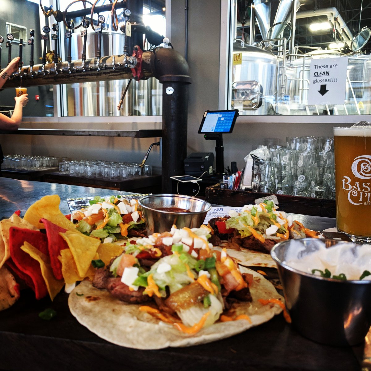 Hops Kitchen tweet media