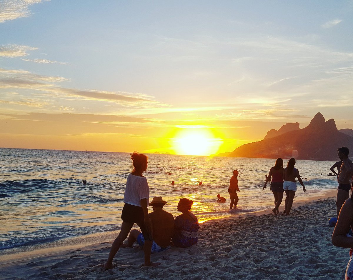 BZYCollective's tweet photo. Ipanema, Brazil https://t.co/wSRqDimz3E