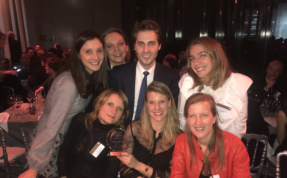 Très heureux pour le cabinet de recevoir le Trophée Argent Droit des nouvelles technologies ! #TDD18
