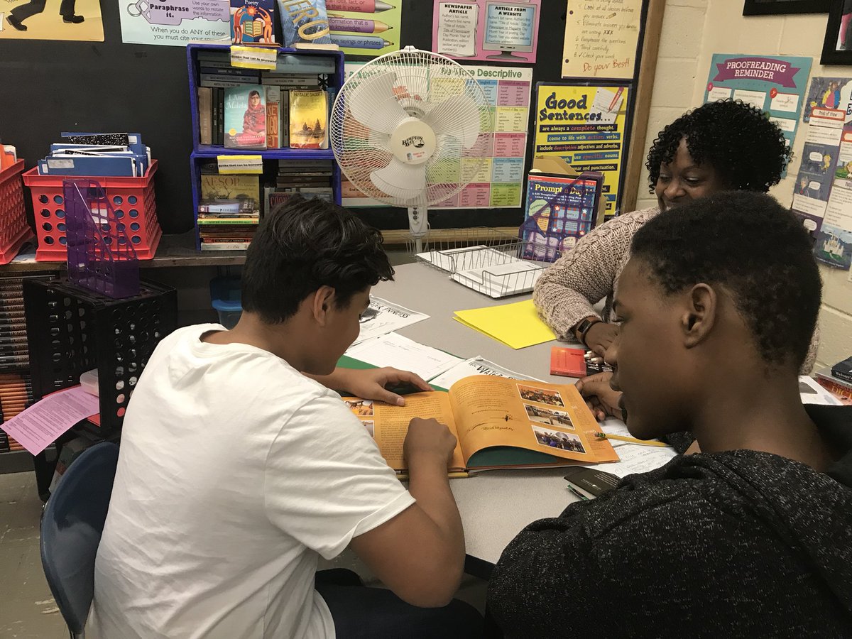 gless54's tweet photo. The Water Princess by @susanverde is a great book to pair with A Long Walk to Water by @LindaSuePark Mrs. Yarborough’s class compared/contrasted the books today. @BayShoreSD_ELA @BayShoreMSLrnrs #bspride #bsmspride #bsmsreads https://t.co/pqzafqAtgW