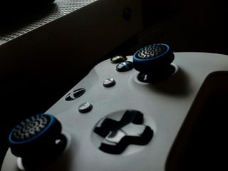 ExceL_GG's tweet photo. Grinding console games this weekend? Need some new grips for your controller? We've got the hookup for you. 

Use code "EXCEL" for 5% off your next order from @GalvanizedGrips! Visit their website today!

https://t.co/xxrR6AZRYd https://t.co/xiFBcwl6YL