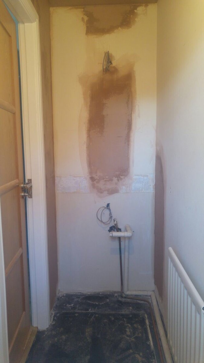 Bathroom upgrade ( before ) by @Ogradyelec