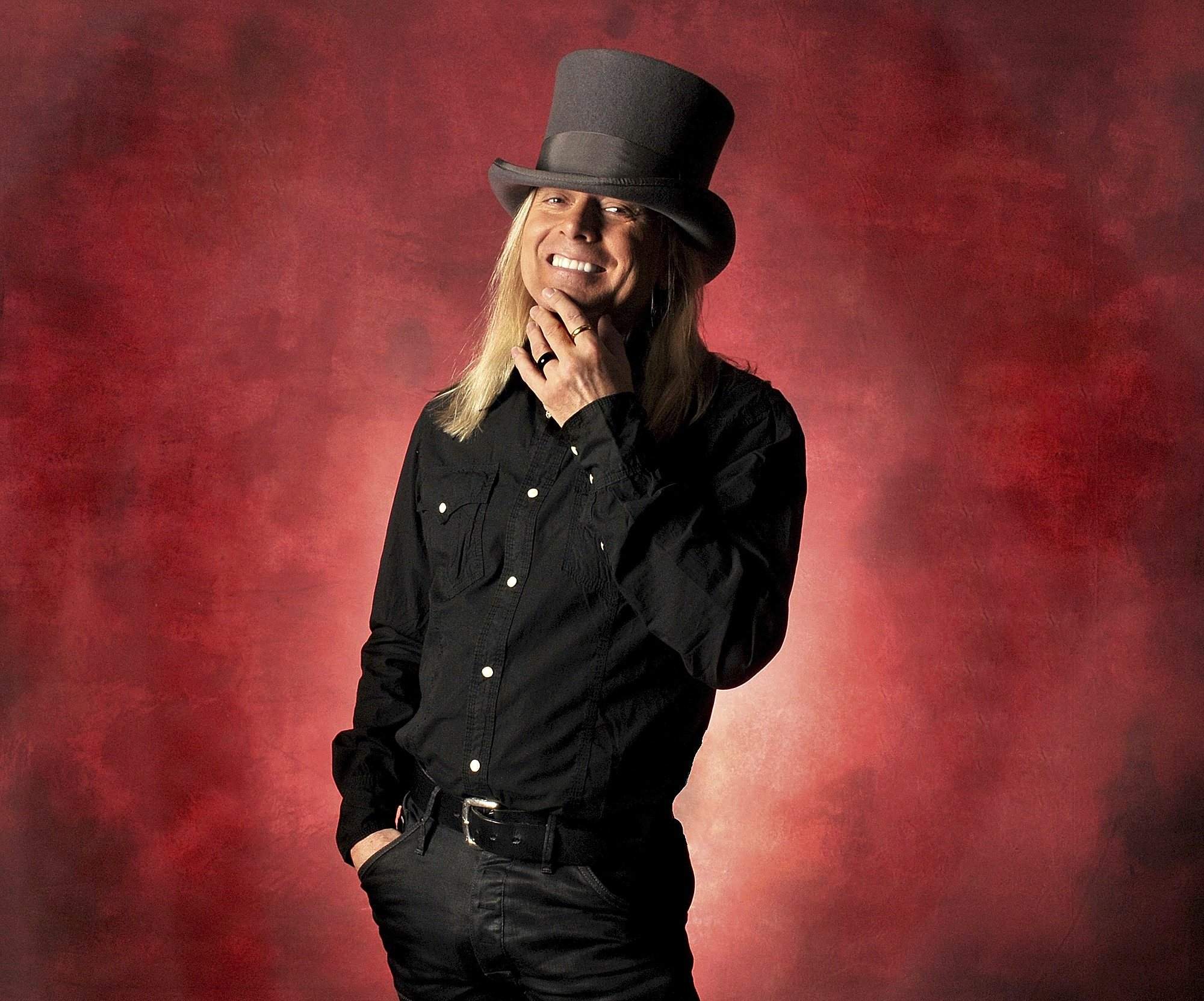 Happy Birthday, Robin Zander ! 