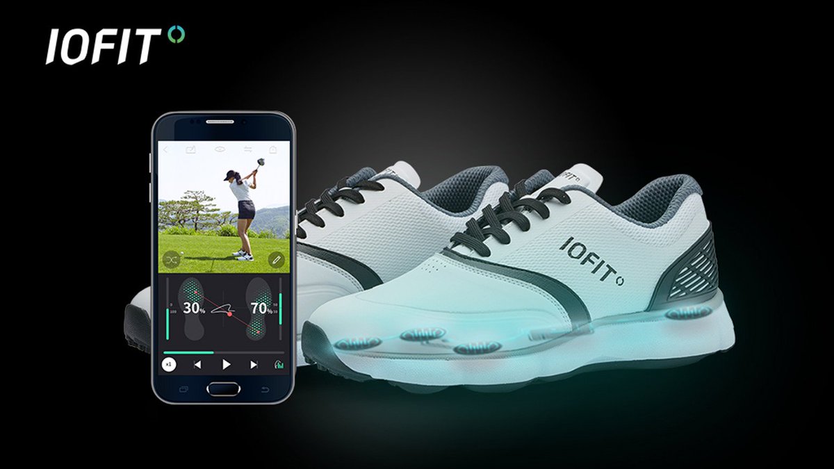 MikeLednovich's tweet photo. Smart tech dominates PGA Show even golf shoes https://t.co/K50bdNso8z see the IOFIT #PGAShow #2018PGAshow #golfchat https://t.co/5Fy7ueGsxq