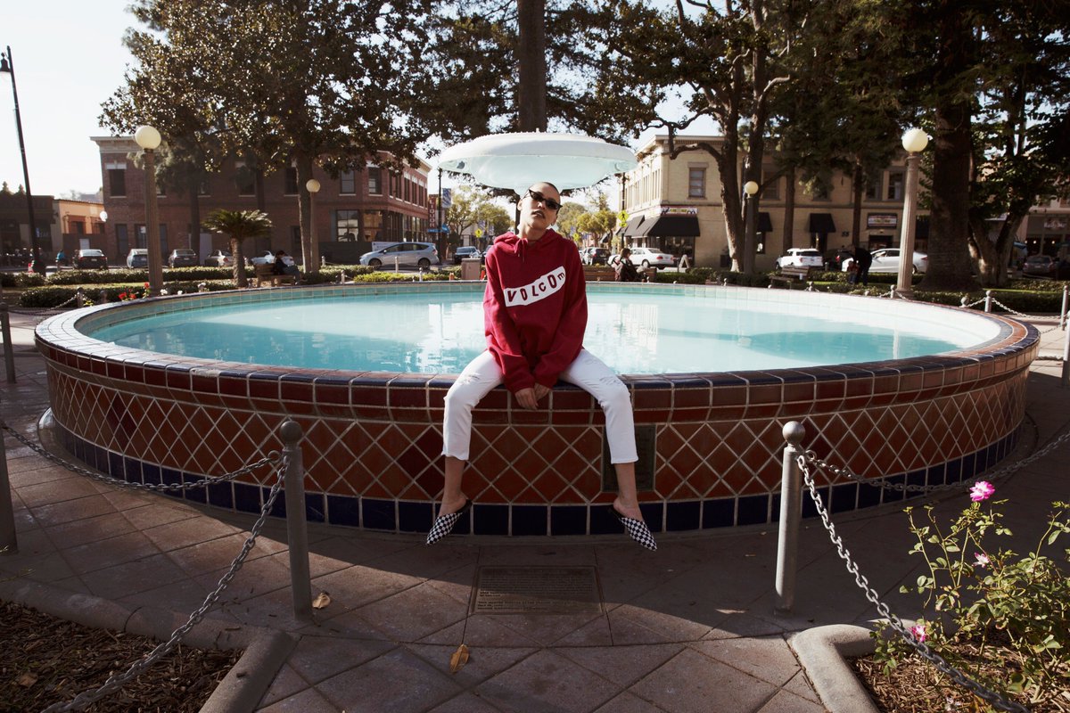 Need to upgrade your wardrobe? Check out our newest and truest styles on the blog 👉💥 vol.cm/5looks