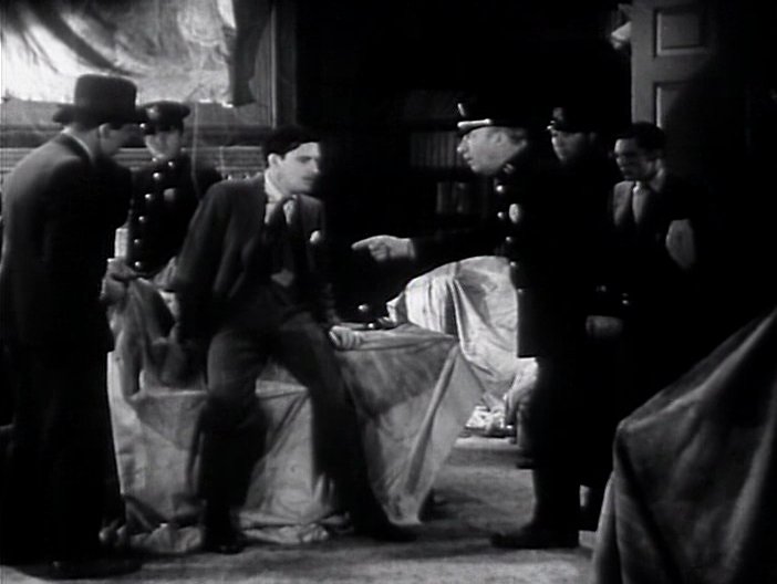 filmdialogueone's tweet photo. #ArchivePresents #TheThirteenthGuest 1932 mystery thriller with #GingerRogers and #LyleTalbott is now screening in our #CinemathequeLive #PreCodeHollywood Season https://t.co/oKWOlVs5U1 https://t.co/gXPNcX3FO7