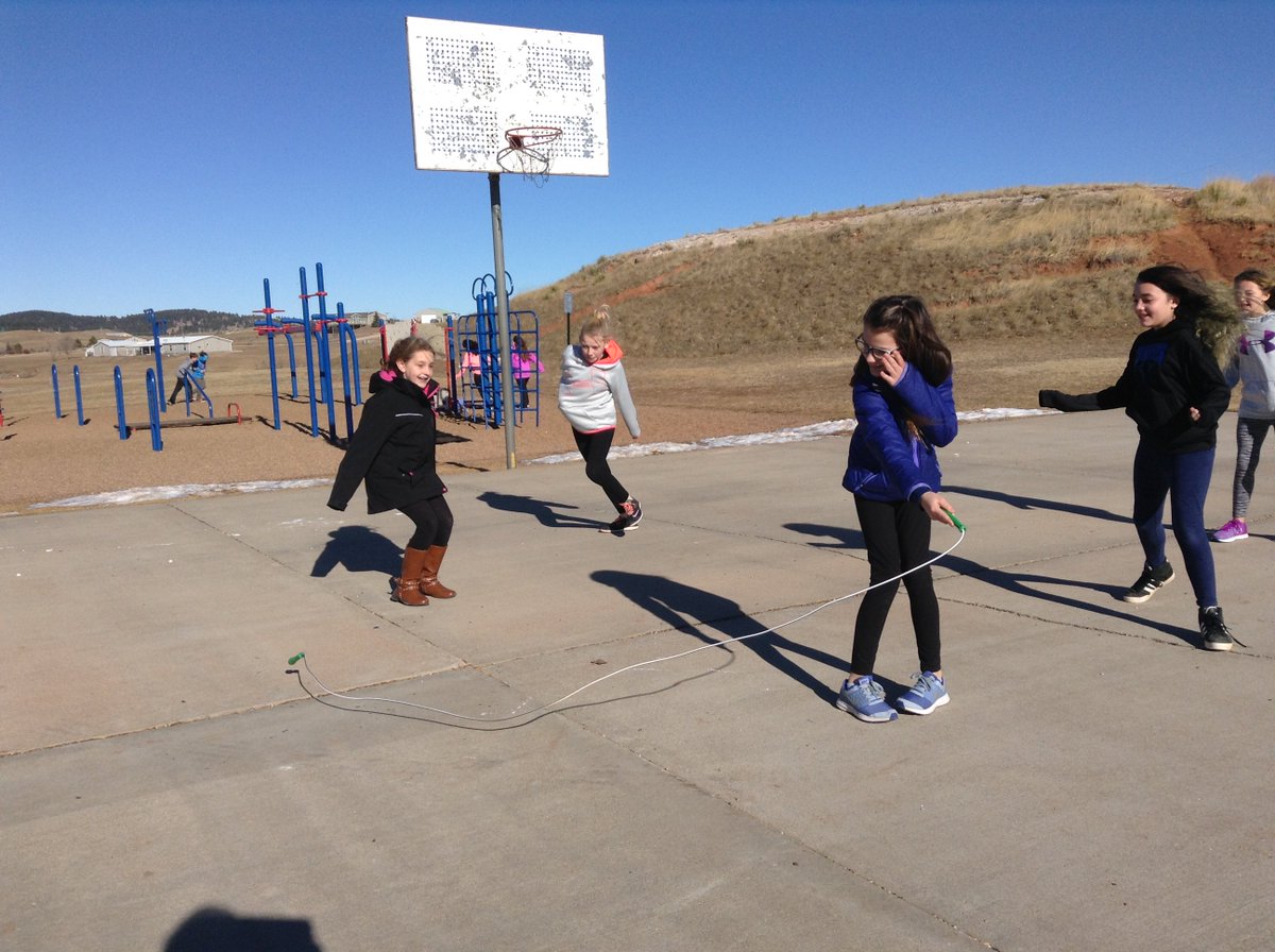 TariPhares's tweet photo. Kids caught being #CATCHMVP's during recess.  A little "Jake the Snake", jump rope and 4 Square.  Way to go 5th grade!  #FUTP60 https://t.co/aHegF8z5vj