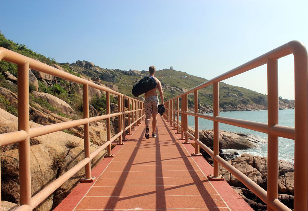 RockAtoll's tweet photo. The bridge to Styletown. Come along, won't you?
#bridge #buildingbridges #styletown #populationyou #comealong #joinus #itsawesome #weswear #mensshorts #mensfashion #mensstyle #menswear #mensclothes #mensclothing #hike #hiking #potoiisland #hongkong #outlyingislands #island https://t.co/gqsKhzH5pZ