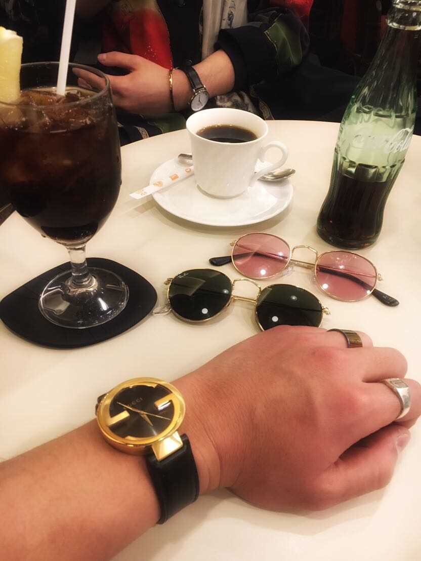 今日は
ビジネスのお話！！

元気なママさん😊

よろしくね😉笑