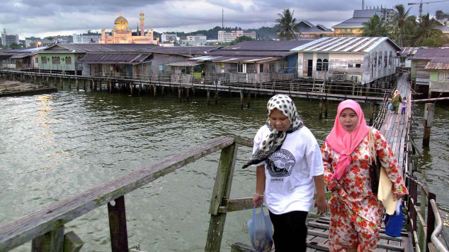 #Brunei's Kampong Ayer: World's largest settlement on stilts. cnn.it/2n9XWHs @CNNTravel @danqtham