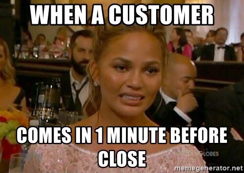 gabbie_alexis97's tweet photo. Me when a customer comes in right before we close and i have to put on my fake customer service smile 😅 #MCO435 #retailprobsmeme https://t.co/m8BepODhYF