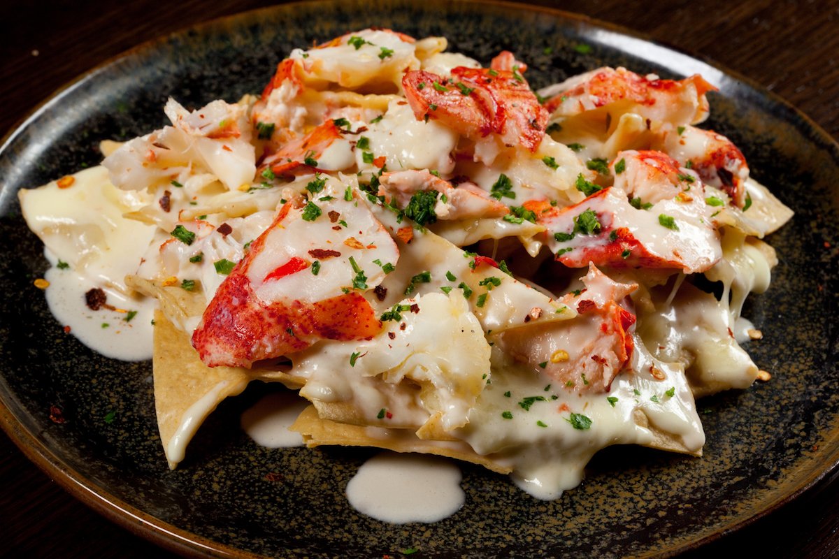 To share or not to share–that is the question. 

When it comes to the Lobster Nachos 'Steen', just because they're big enough to share doesn't mean you have to.  See our menus: bit.ly/2fS39DI