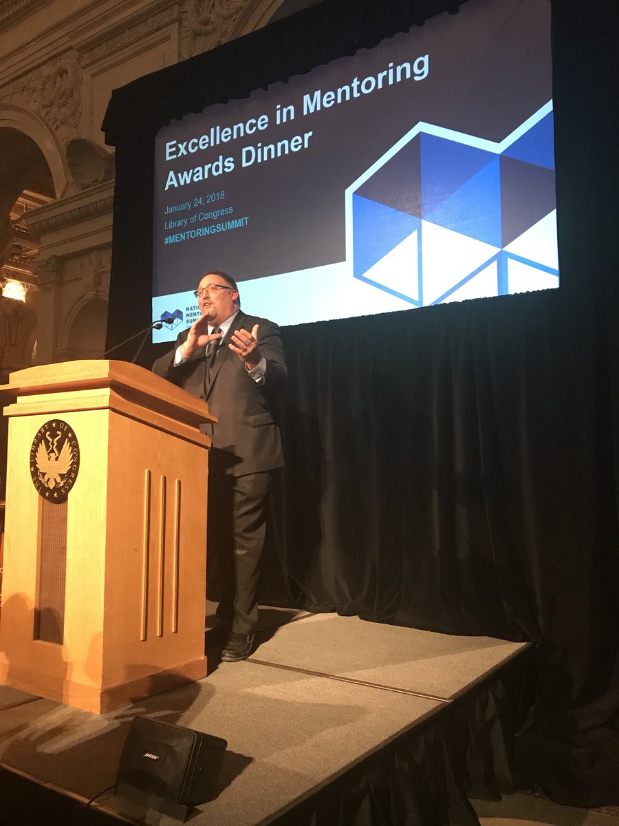 Tonight we honor national Excellence in Mentoring Award winners and first-ever Corporate Excellence in Mentoring Award winner <a href="/librarycongress/">Library of Congress</a> <a href="/dshapMENTOR/">David Shapiro</a> kicks us off! #MentoringSummit