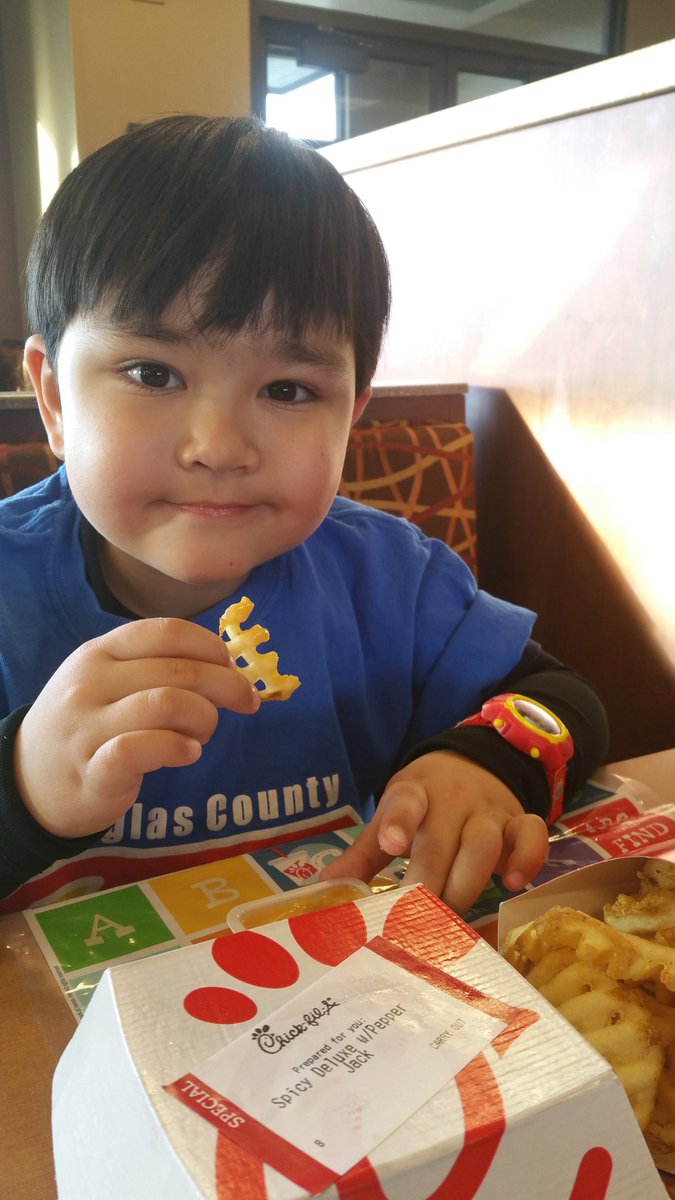 loisamaral's tweet photo. #cruisinwithcaleb Caleb eatin' waffle fries at Chick-fil-A!  His favorite. https://t.co/F2qk8uE8Nj