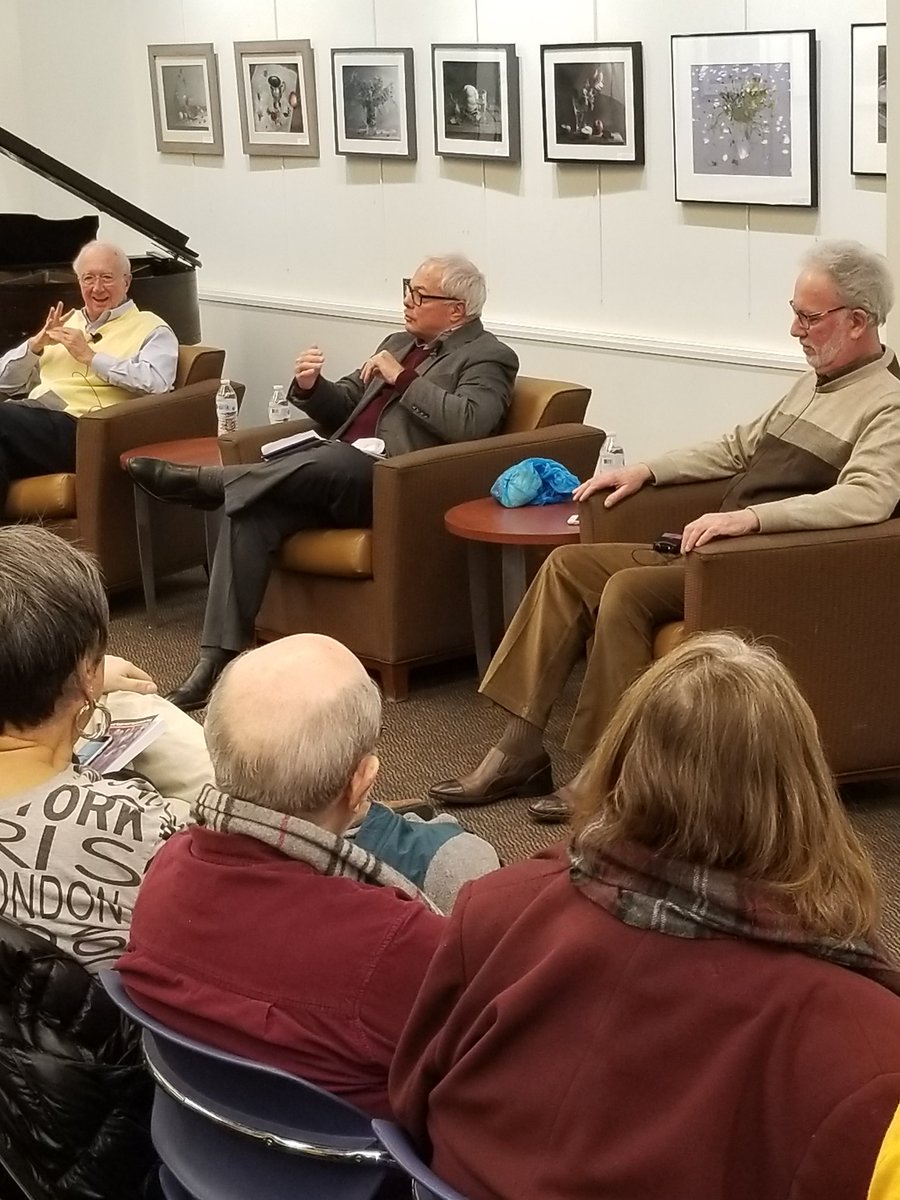 zachreed12's tweet photo. The conversation with #JerryAustin has just started here at The #BeachwoodLibrary. Good to see #TomBeres and BrentLarkin the moderator for tonight. https://t.co/t3fQpABTqV