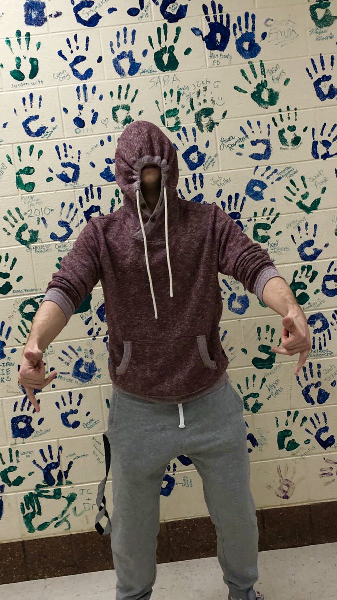 🏐MEET: Big Mike
🏐HOBBIES INCLUDE: Being #1 in the world on FarmVille, taking palm reading classes on Wednesdays, collecting eyelash hairs, belly button lint, and snake skins, and he’s a competitive dog groomer too.
🏐WHAT HE BRINGS: his mom provides snacks for us after the game