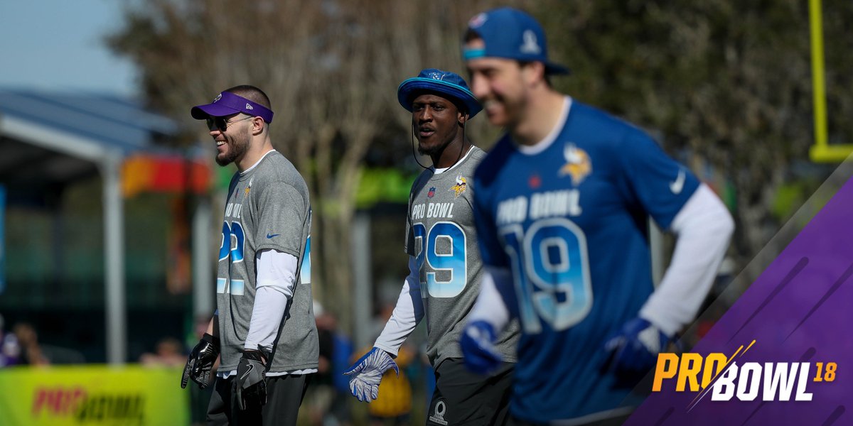Repping the Purple at the #ProBowl.  📷: @PhotoBowles https://t.co/vMtBM06COZ