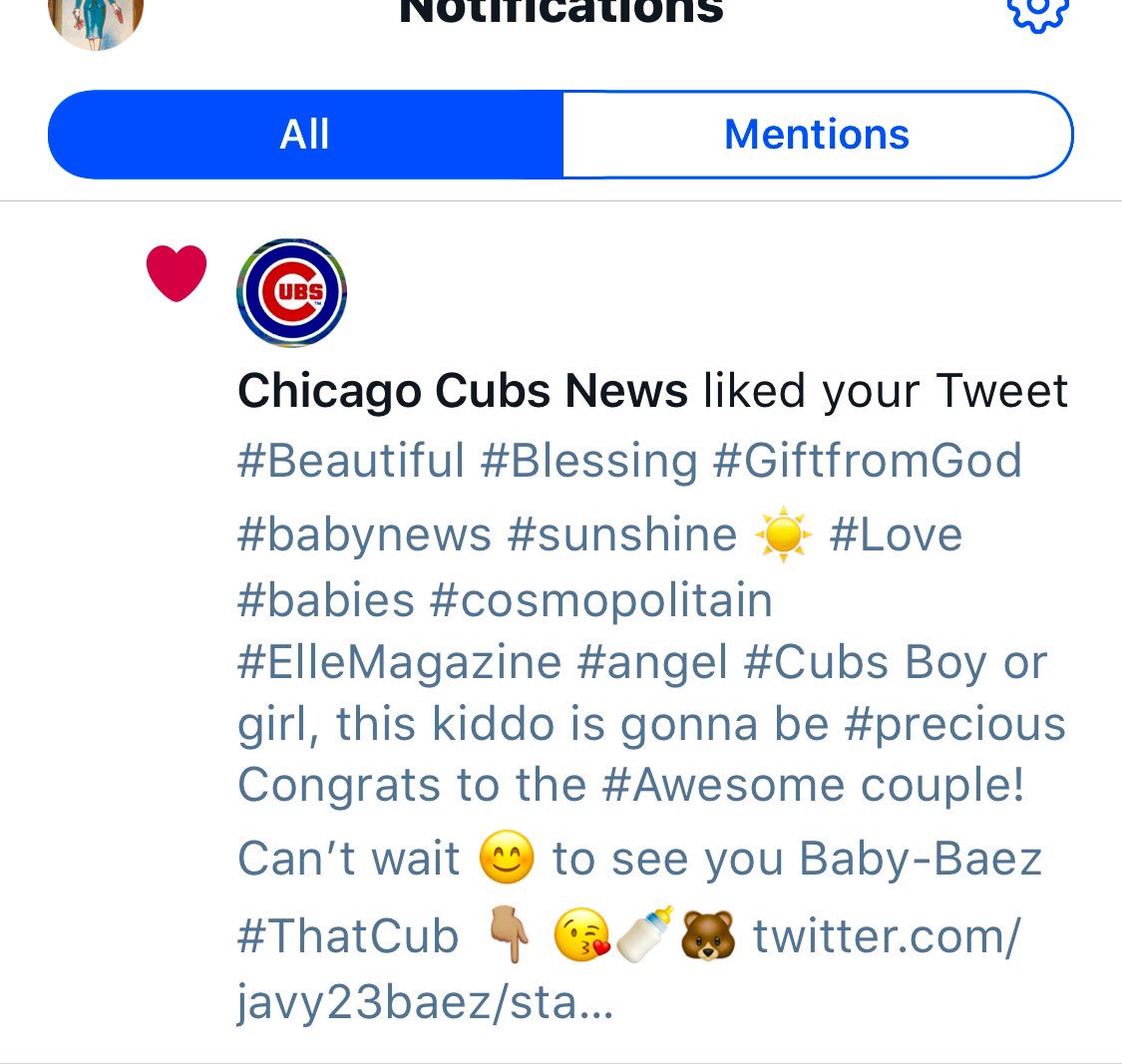 ElleRguez's tweet photo. Not NEVER in my #life will this probably EVER happen again, so da-gone right I’M BRAGGING! Eeeeyowww! #ThatCub #Cubs OHHH 😲 MYYY GOODNESS a freakin ❤️ #Kaboom #DayMade 👇🏽😘🐻👍🏽 https://t.co/UREc58ANyN